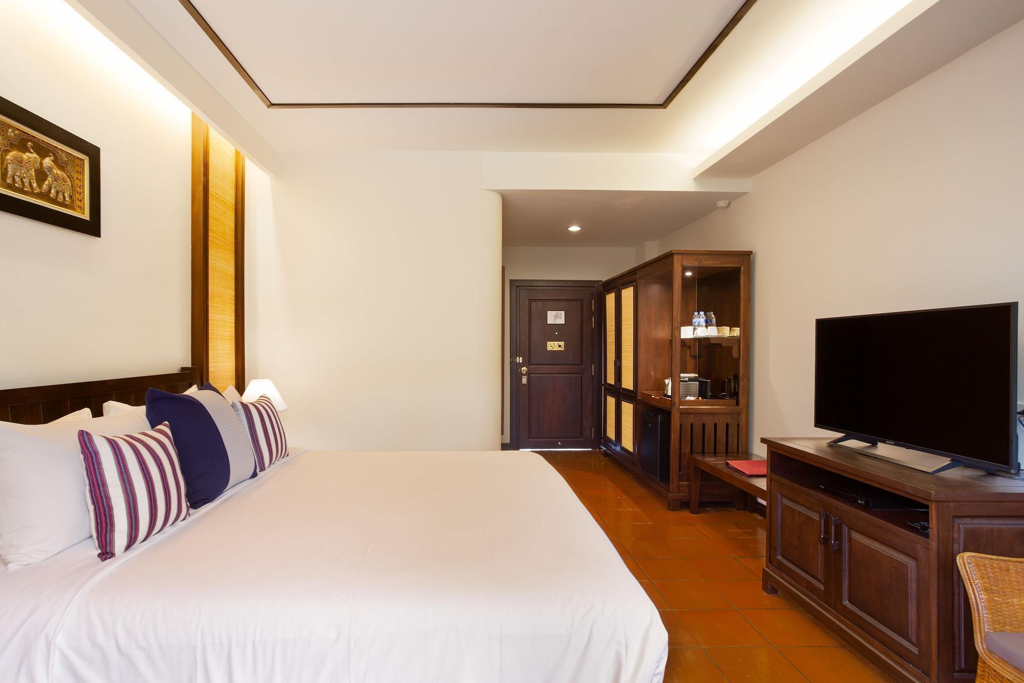 Rimping Village Hotel 4*
